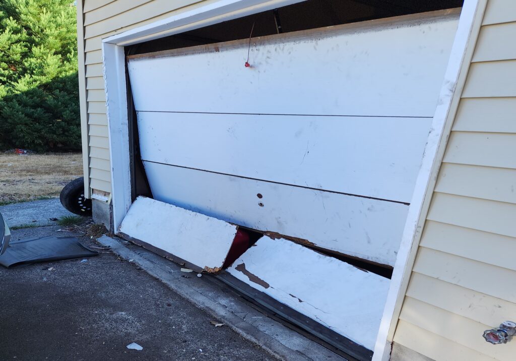 unsafe garage door